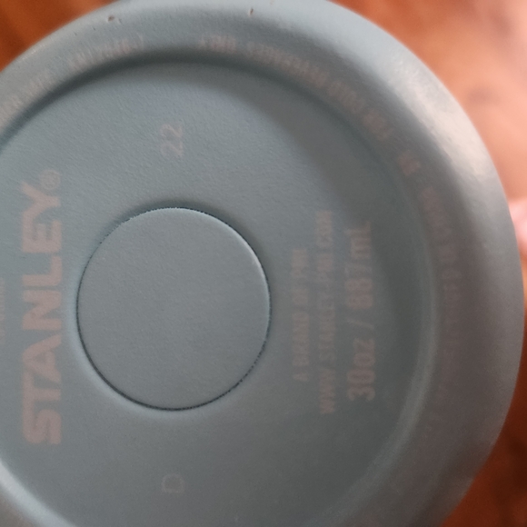 Stanley 30oz Flip Straw Iceflow - Picture 4 of 9